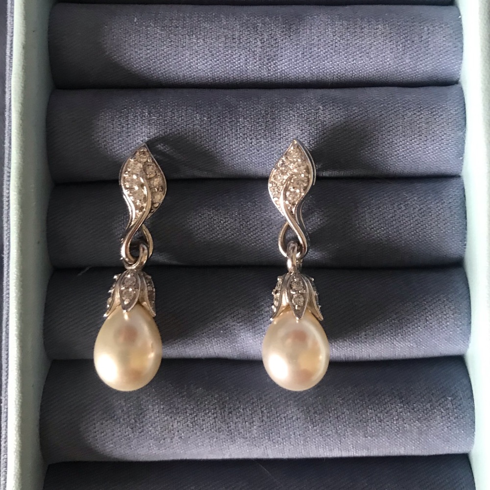 Faux pearl earrings